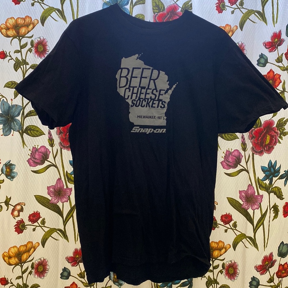 snap on t-shirt